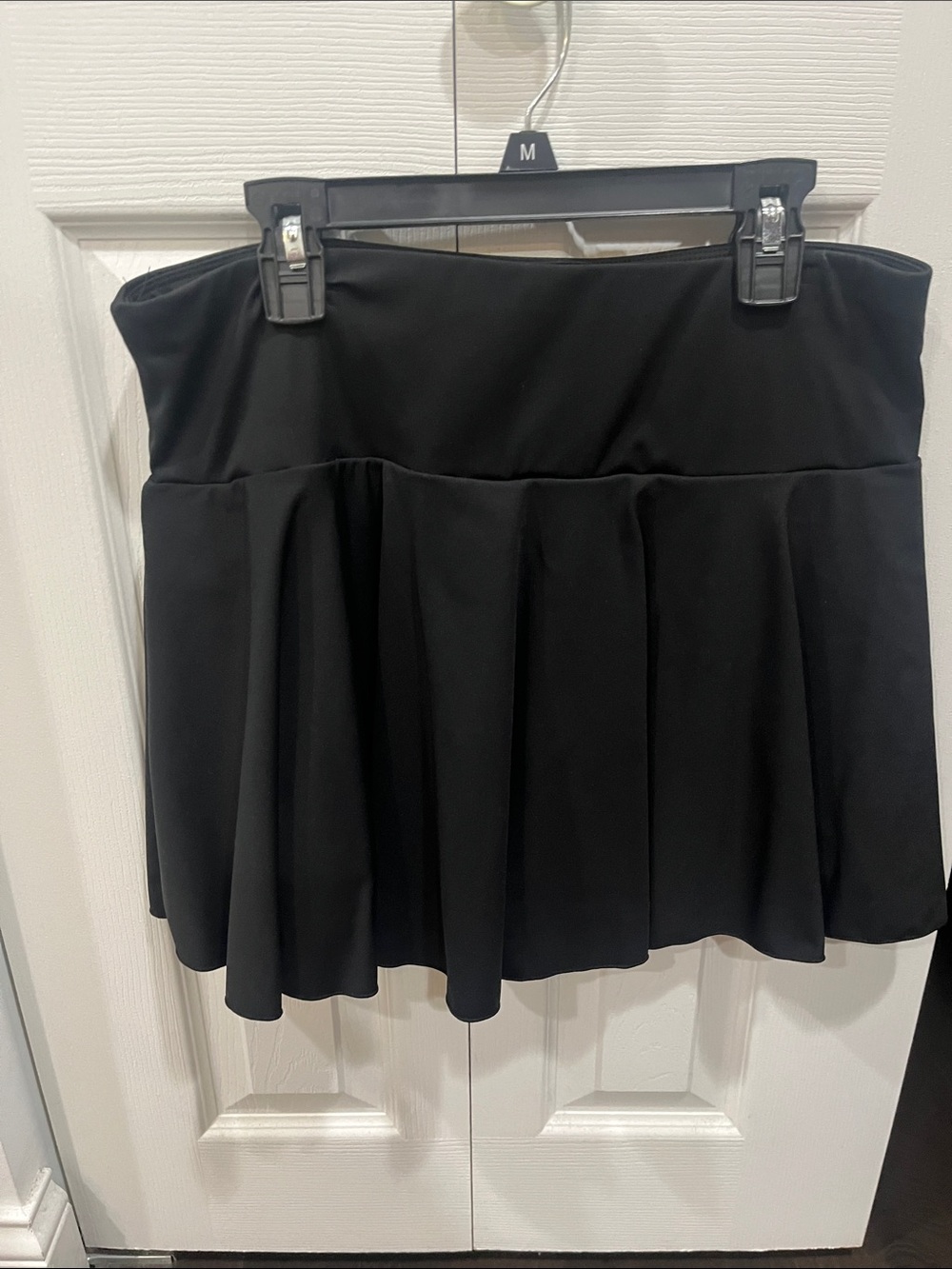 HALARA Black Circle Skort with Flared Silhouette